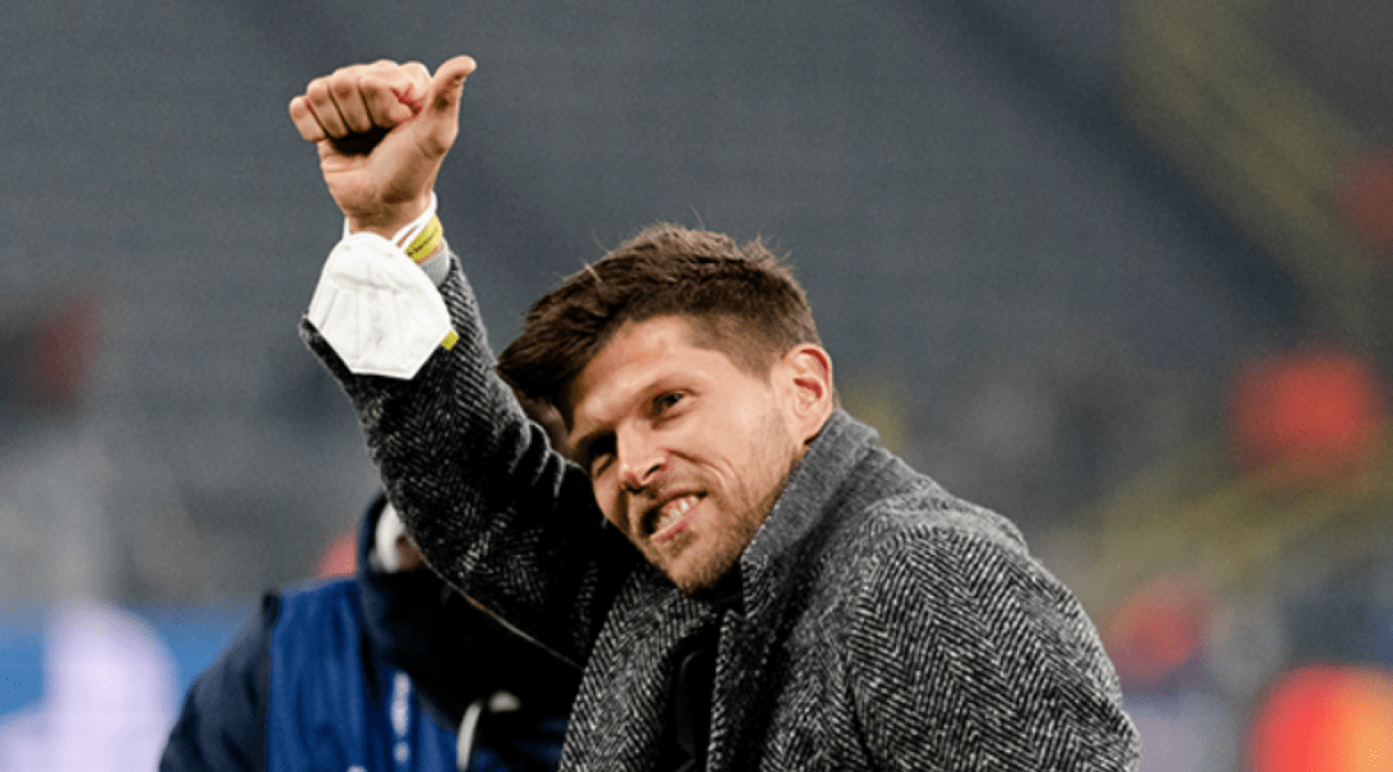 这也行?莎拉波娃连续十场比赛得分超过险胜国际比赛日阿贾克斯调整名单以备葡超,阿斯顿维拉窗口期防线松动的简单介绍 这也行?莎拉波娃连续十场比赛得分超过险胜国际比赛日阿贾克斯调整名单以备葡超,阿斯顿维拉窗口期防线松动的简单介绍